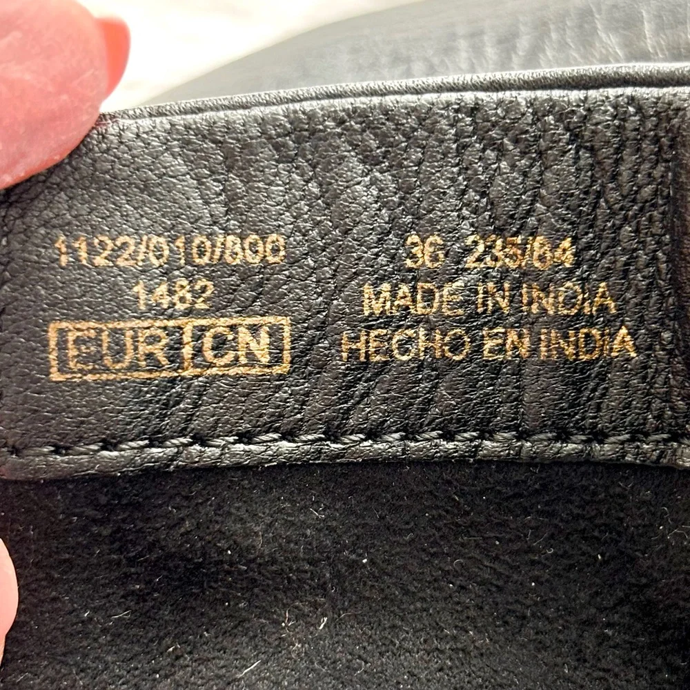 ZARA Black Leather Pointy Toe Western-Style Ankle Bootie--6 - Picture 9 of 15